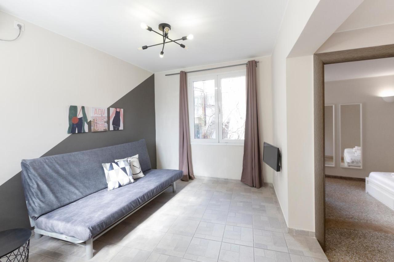 Psirri Place Economy Apartments Centrally Located 아테네 외부 사진